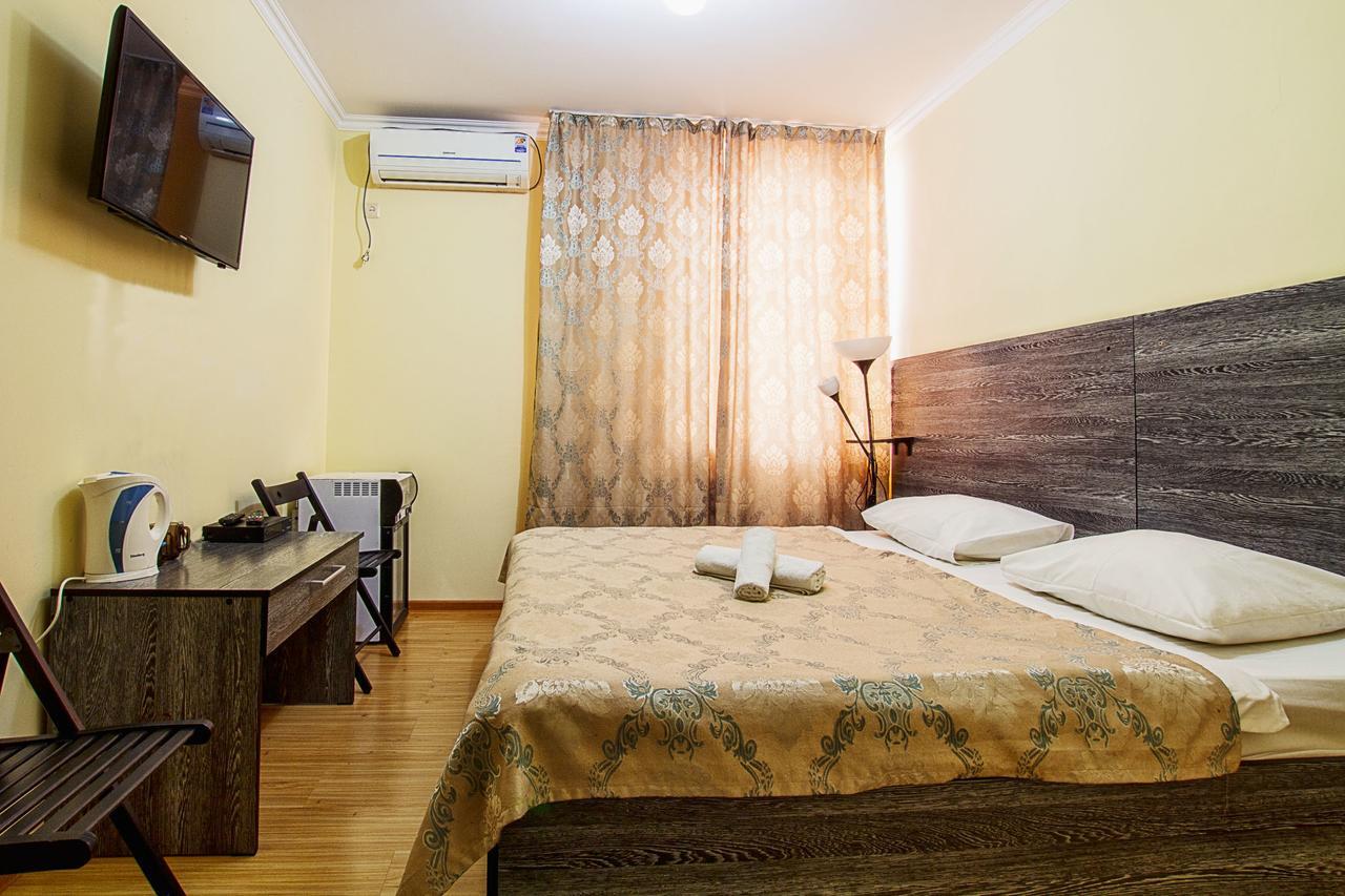Bereket Hotel Astana Exterior foto
